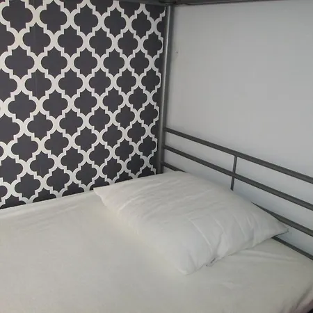 Villarade Hostal *